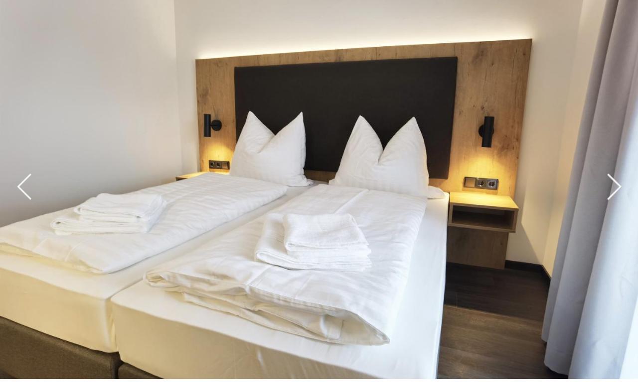 Waldschloessl Hotel Bruckmuhl Bagian luar foto